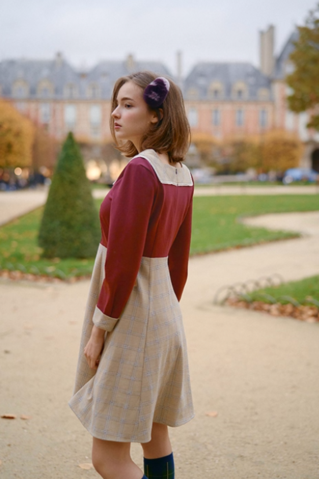 Glamis Contrast Bow Dress3