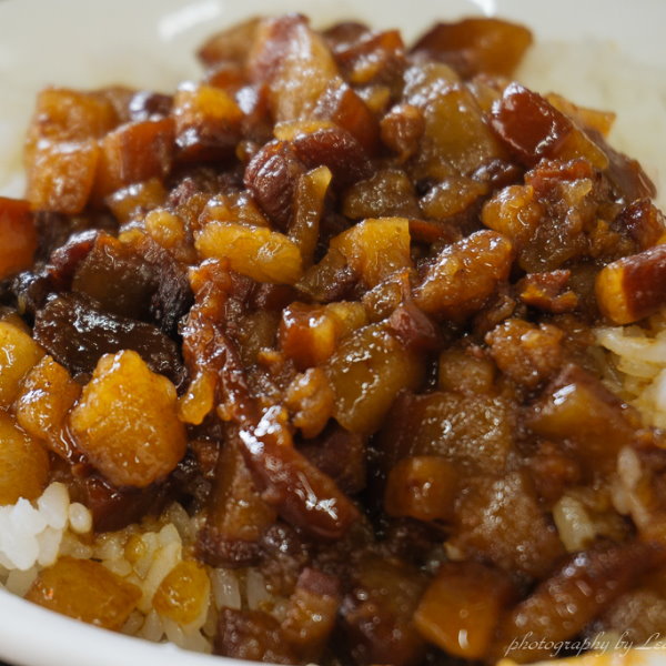 黑糖料理：酒香黑糖魯肉