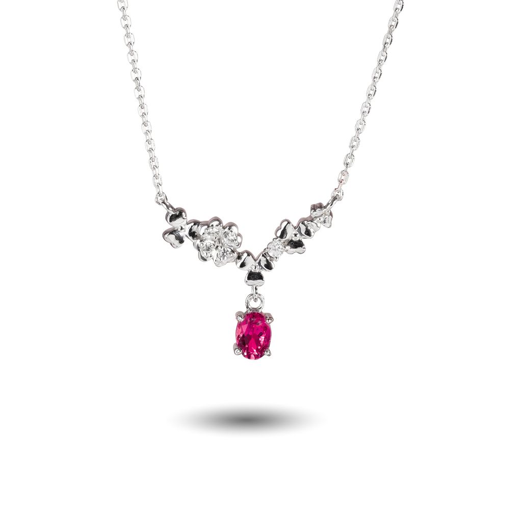 clover Ruby necklace