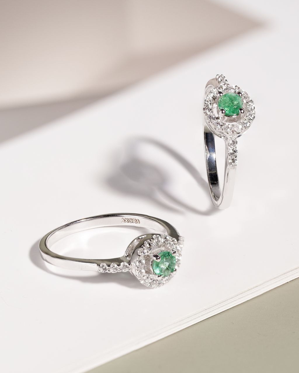 emerald ring axora 2