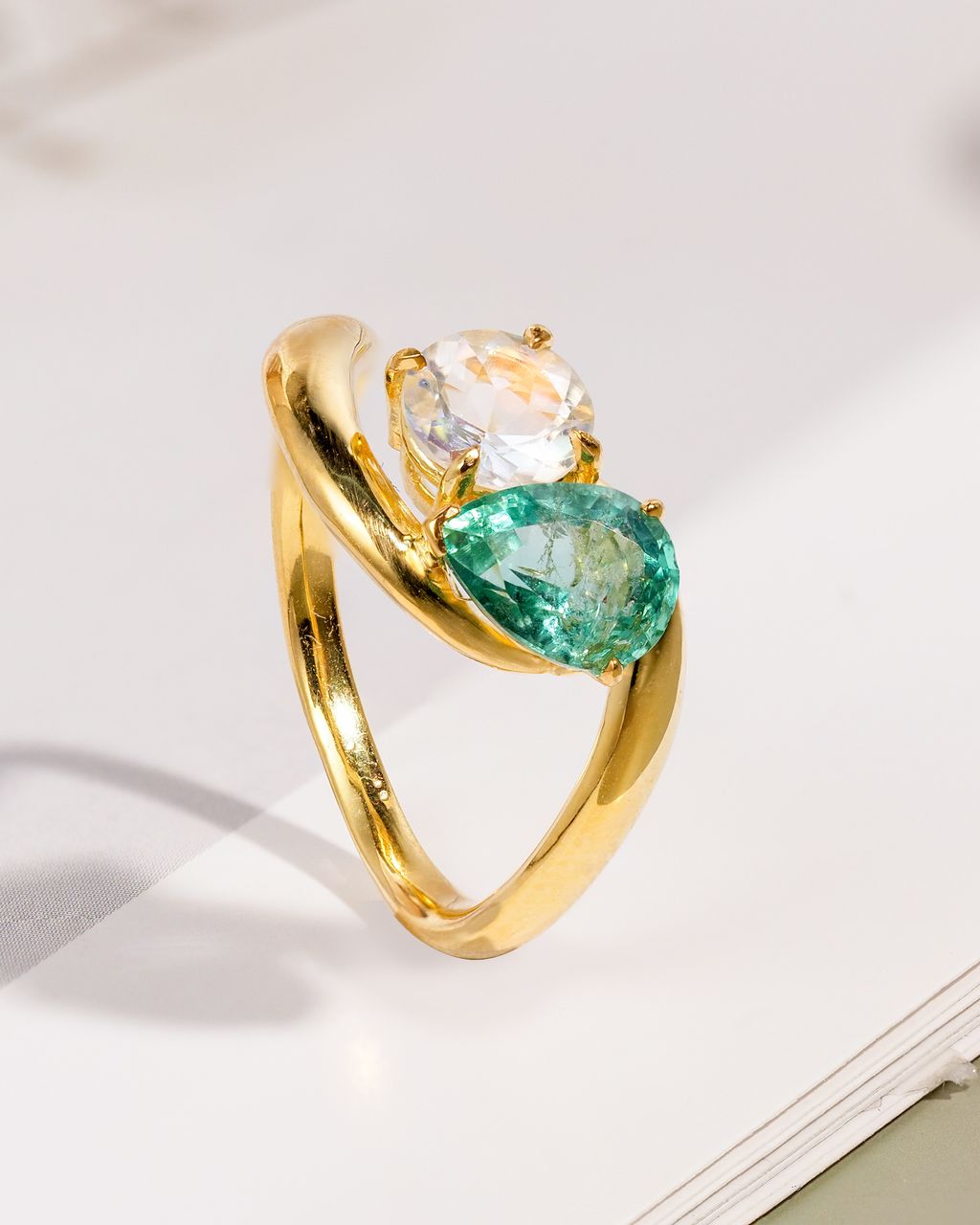 emerald 12