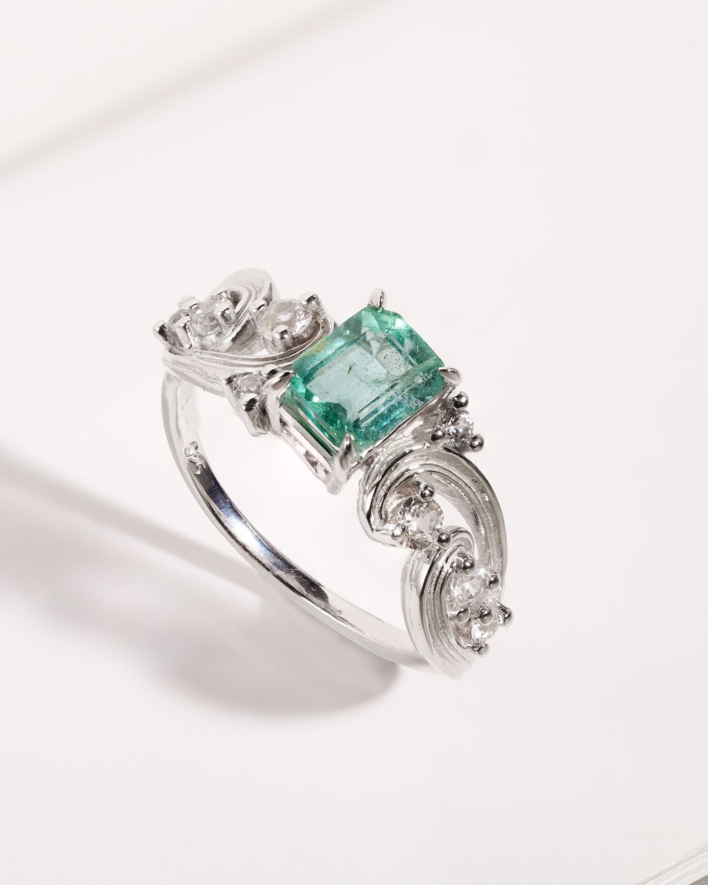 emerald4