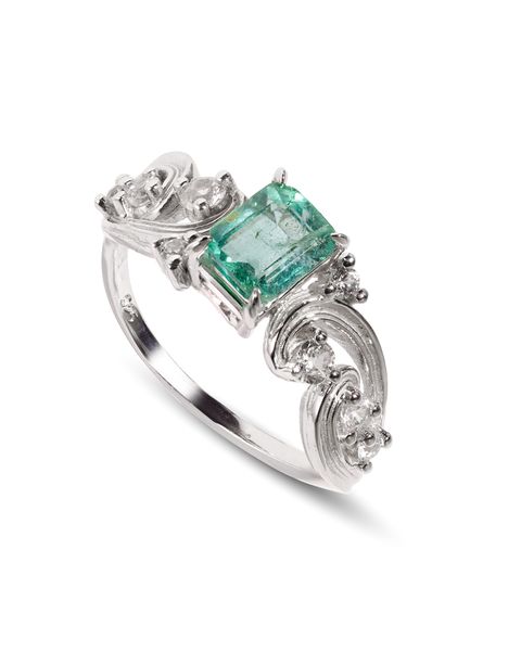 emerald4 wbg-3