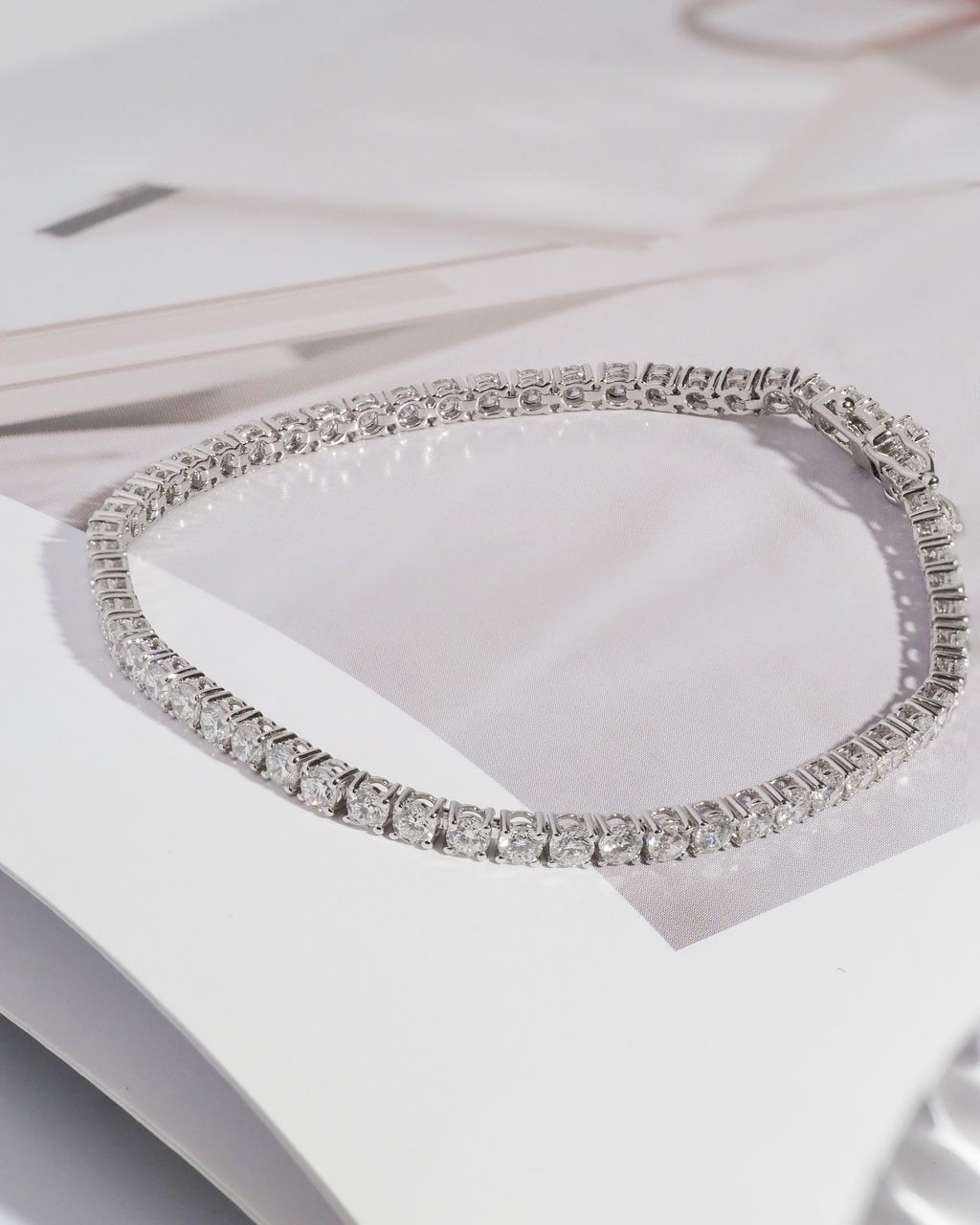 Axora tennis bracelet 4