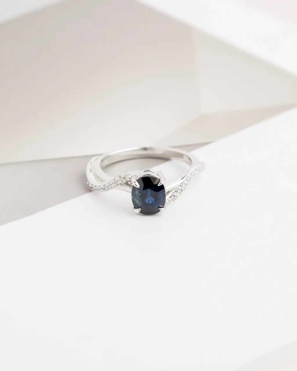 AXORA Swirl Blue Sapphire Solitaire_11zon