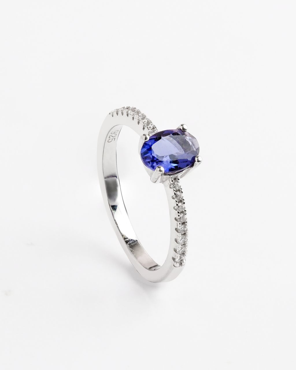 AXORA iolite3