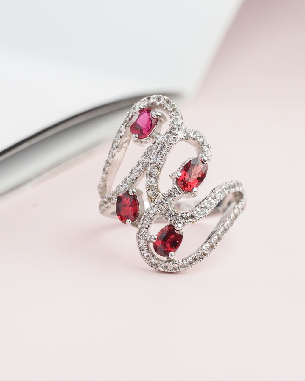 Axora ruby2