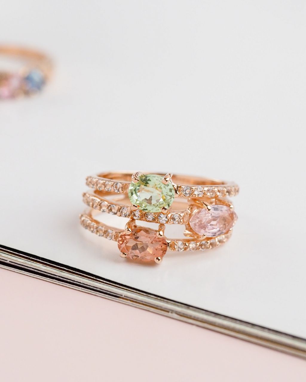 Axora Tour ring