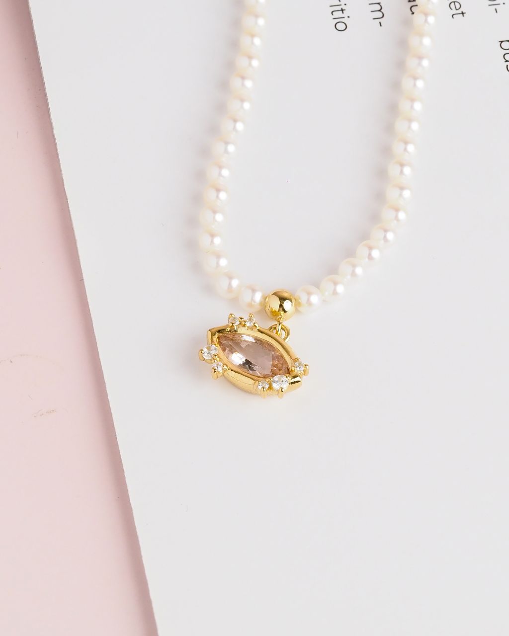 AXORA Pearls necklace