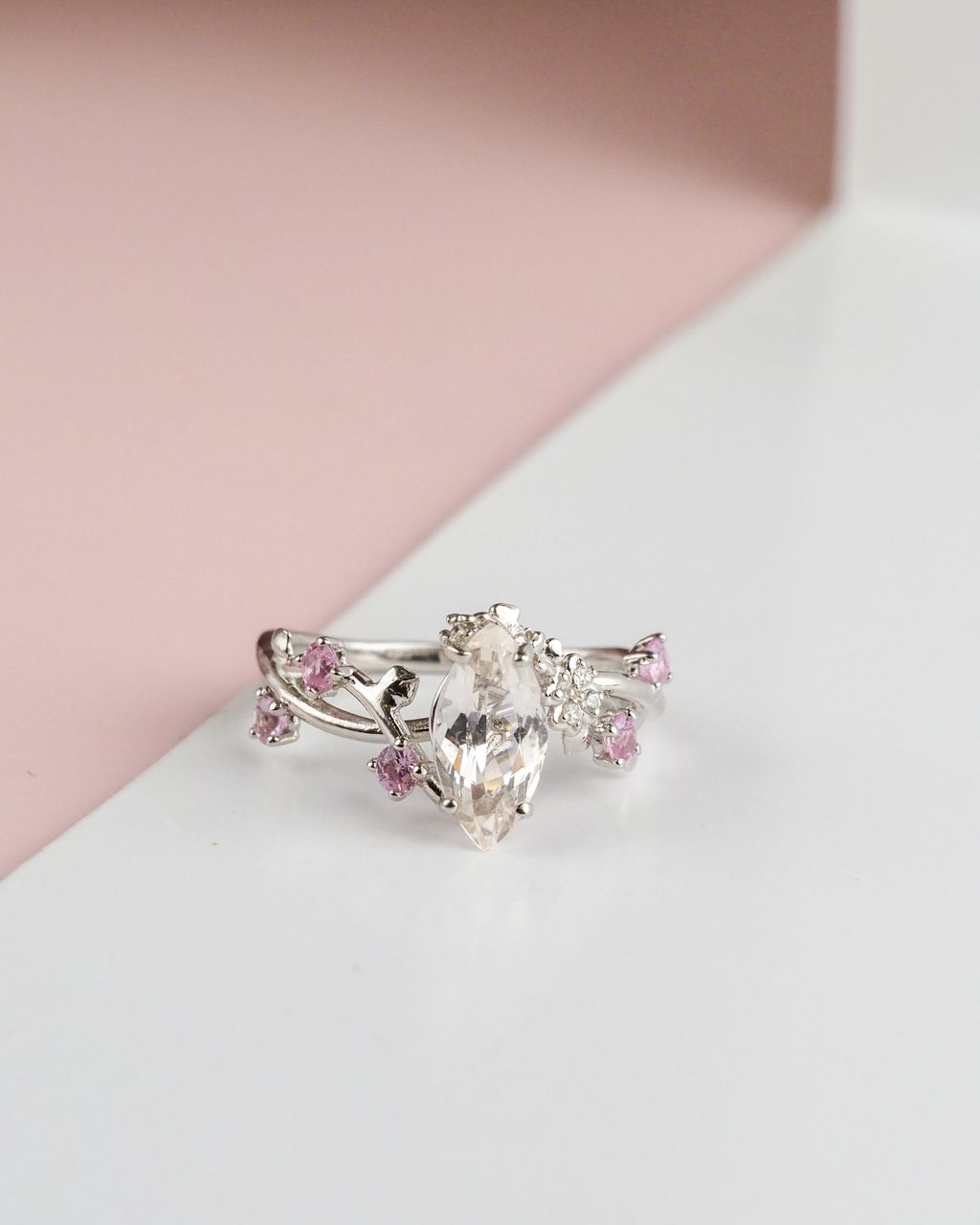 clover ring