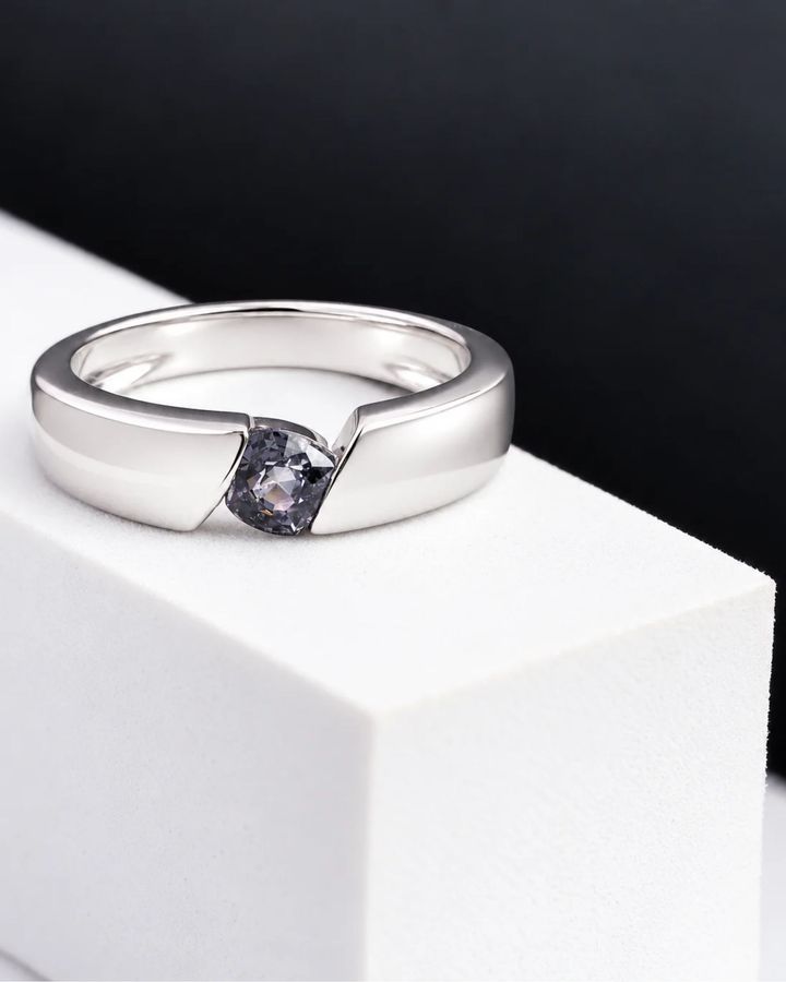 Grey Spinel Men Ring