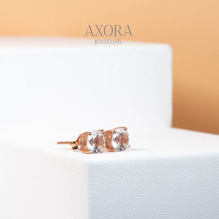 white-topaz-stud-earrings-536316