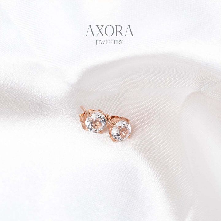 white-topaz-stud-earrings-688995