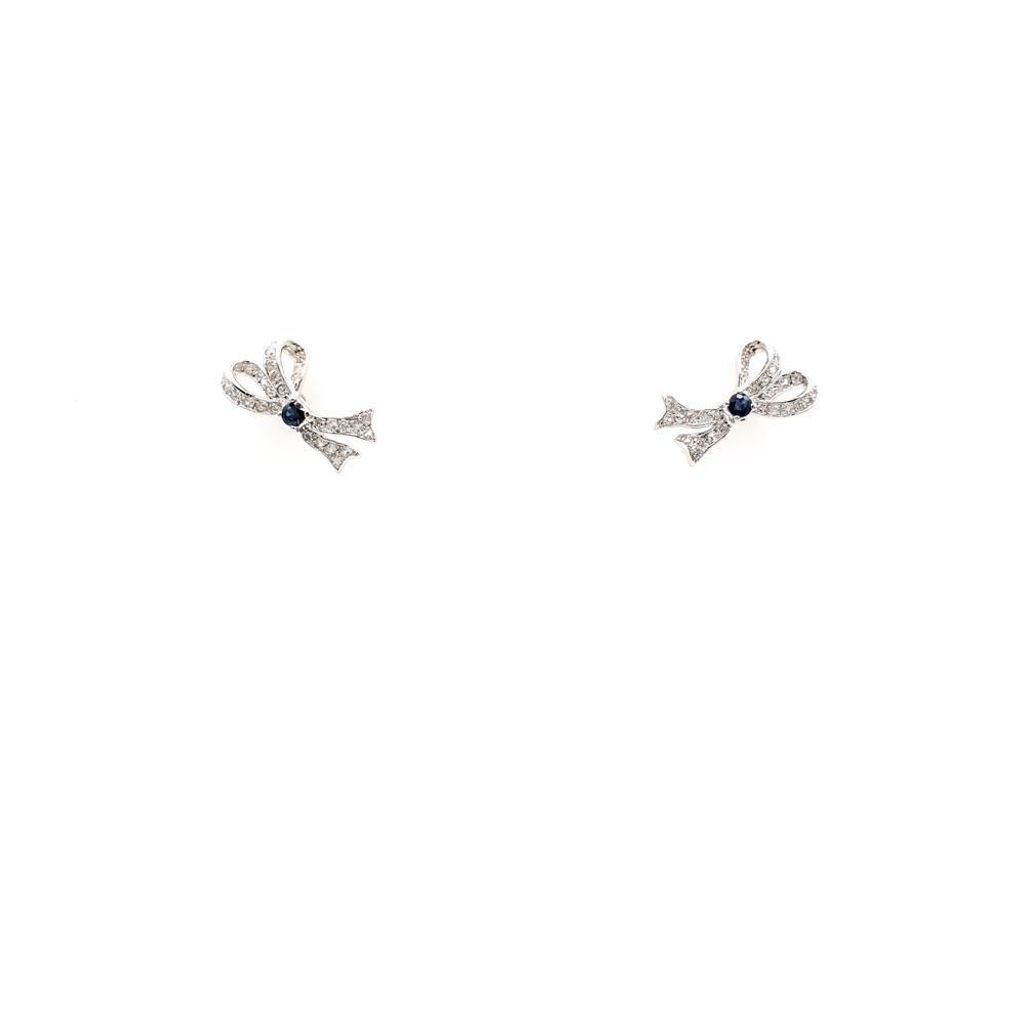 de-soie-ribbon-with-blue-sapphires-earrings-542865