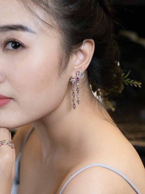 de-soie-ribbon-double-chains-earrings-213295
