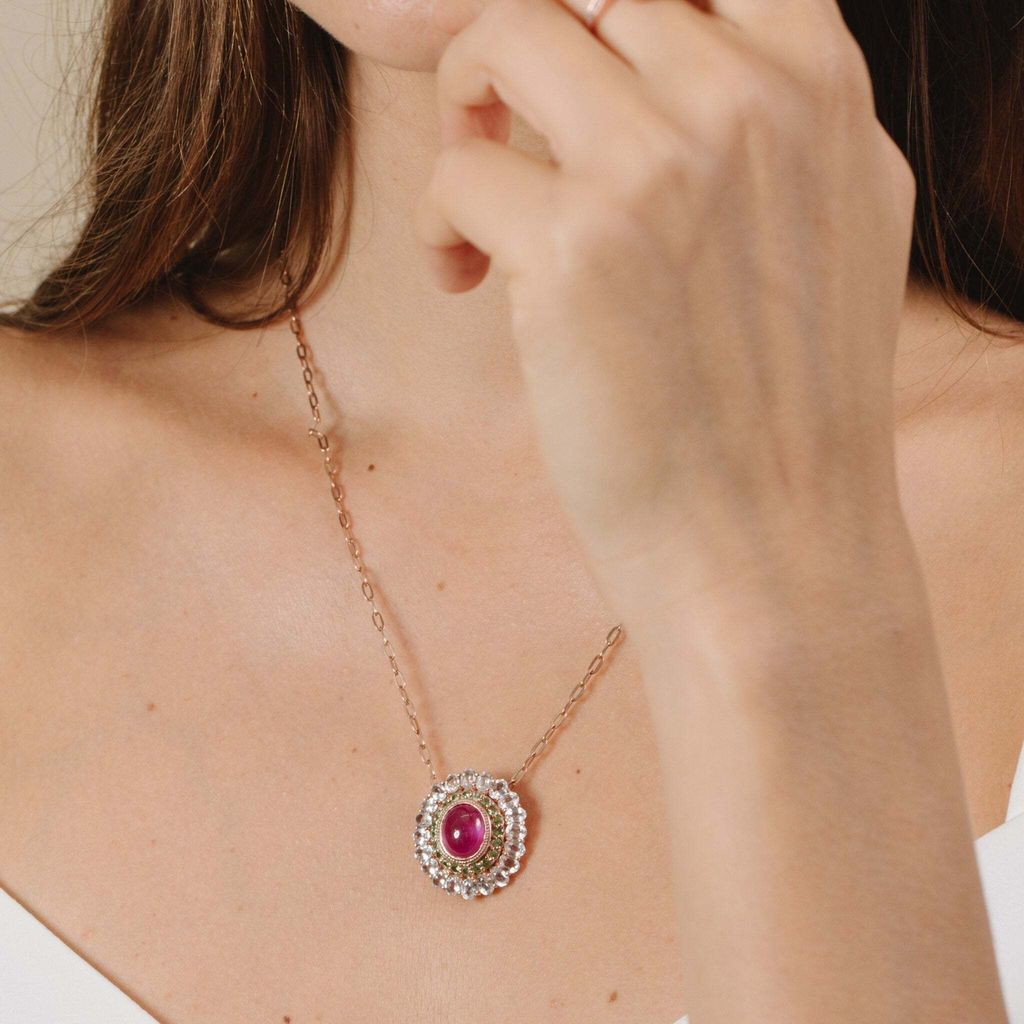 ruby-necklace-860977