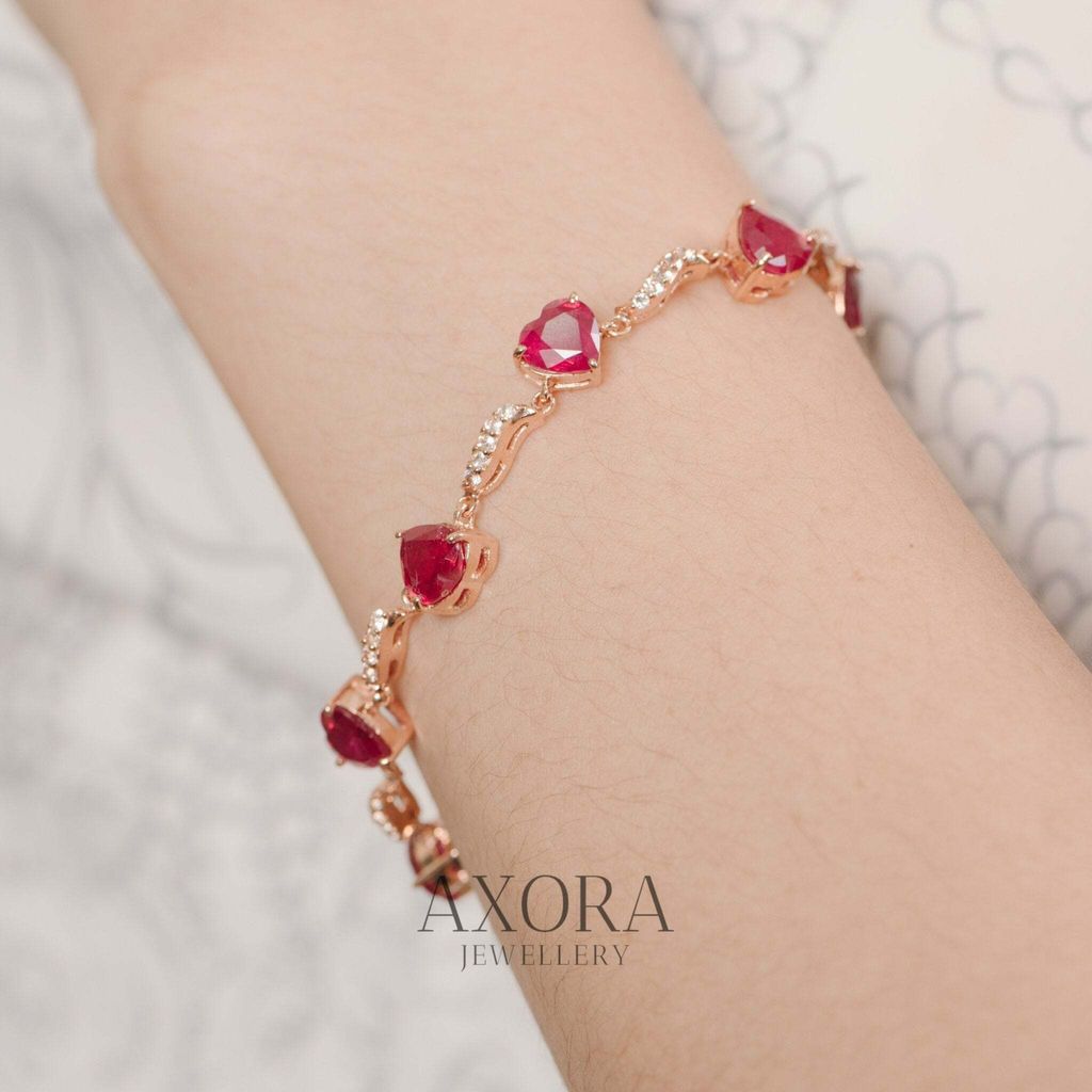 heart-ruby-bracelet-998181