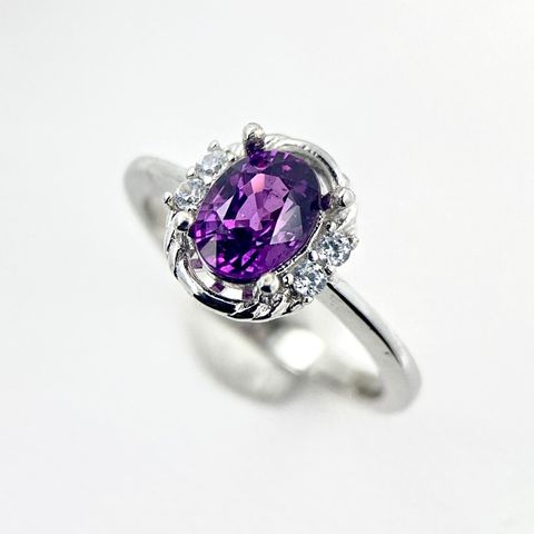purple-sapphire-ring-274630