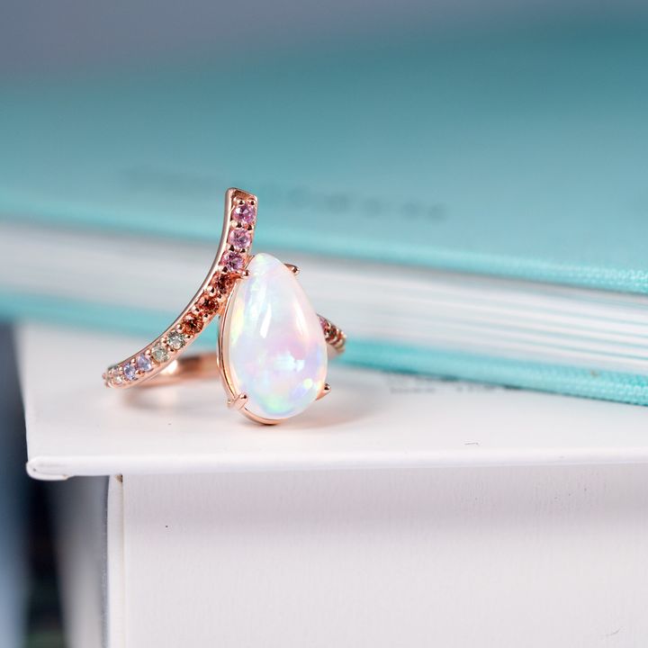 axora แหวนพลอยโอปอลเอธิโอเปีย (Ethiopia Opal) ล้อมพลอยแซฟไฟร์และแทนซาไนท์