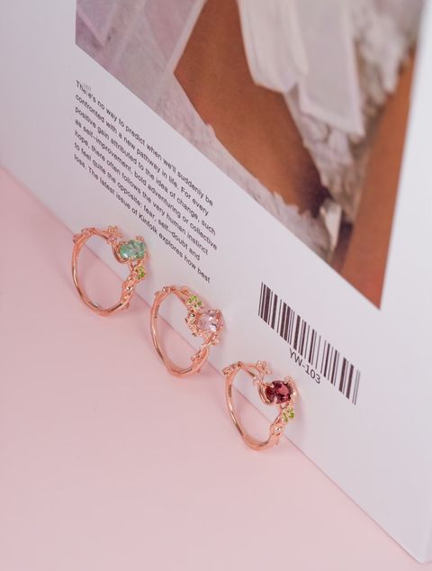 Axora clover ring