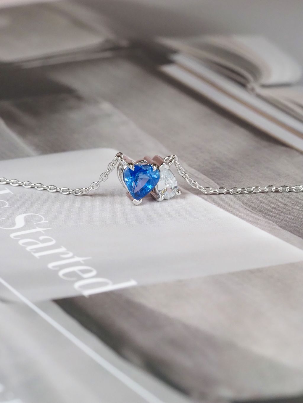 Axora jewellery toi et moi ceylon blue sapphire necklace