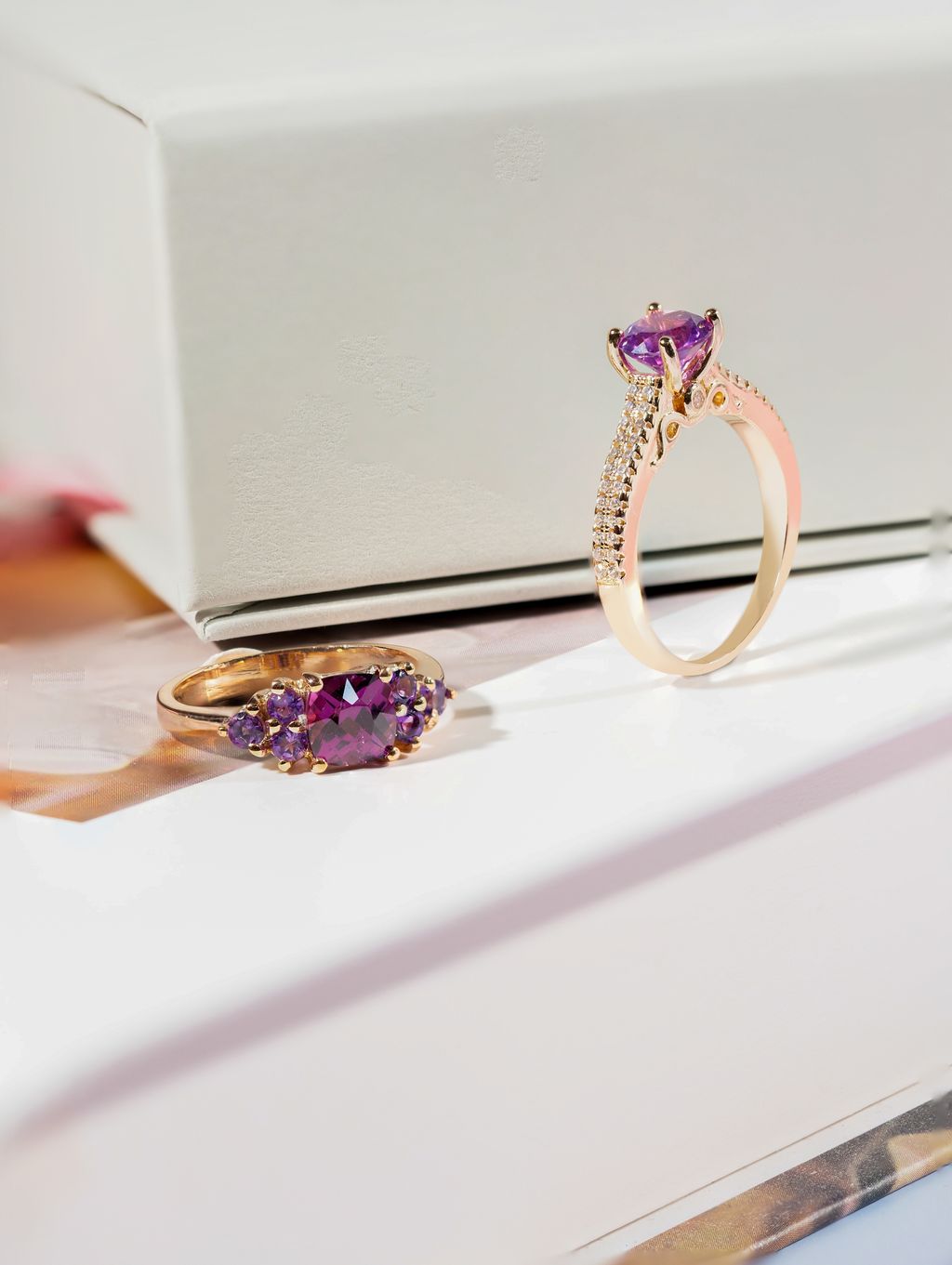 Axora Jewellery Rhodolite ring side product