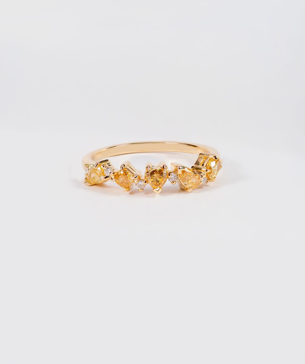 Axora Jewellery Yellow diamond band 14k yellow gold front