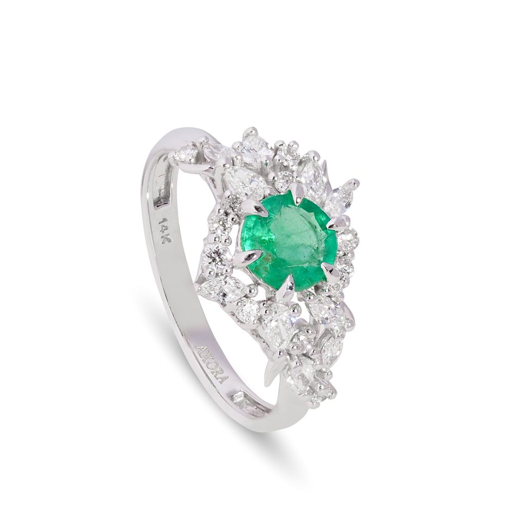 Falan Emerald engage