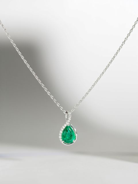 Emerald necklace1