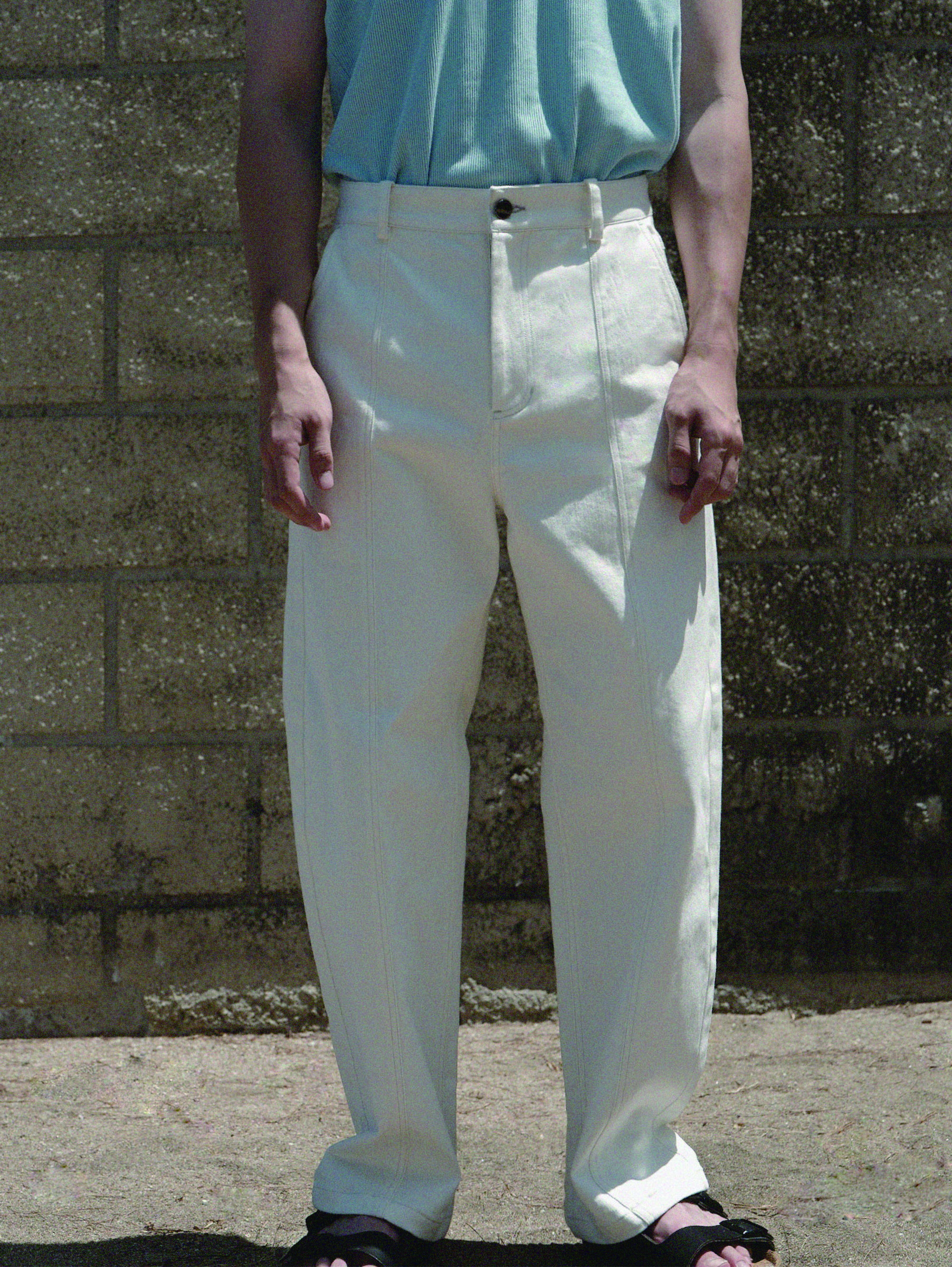 Twisted jeans