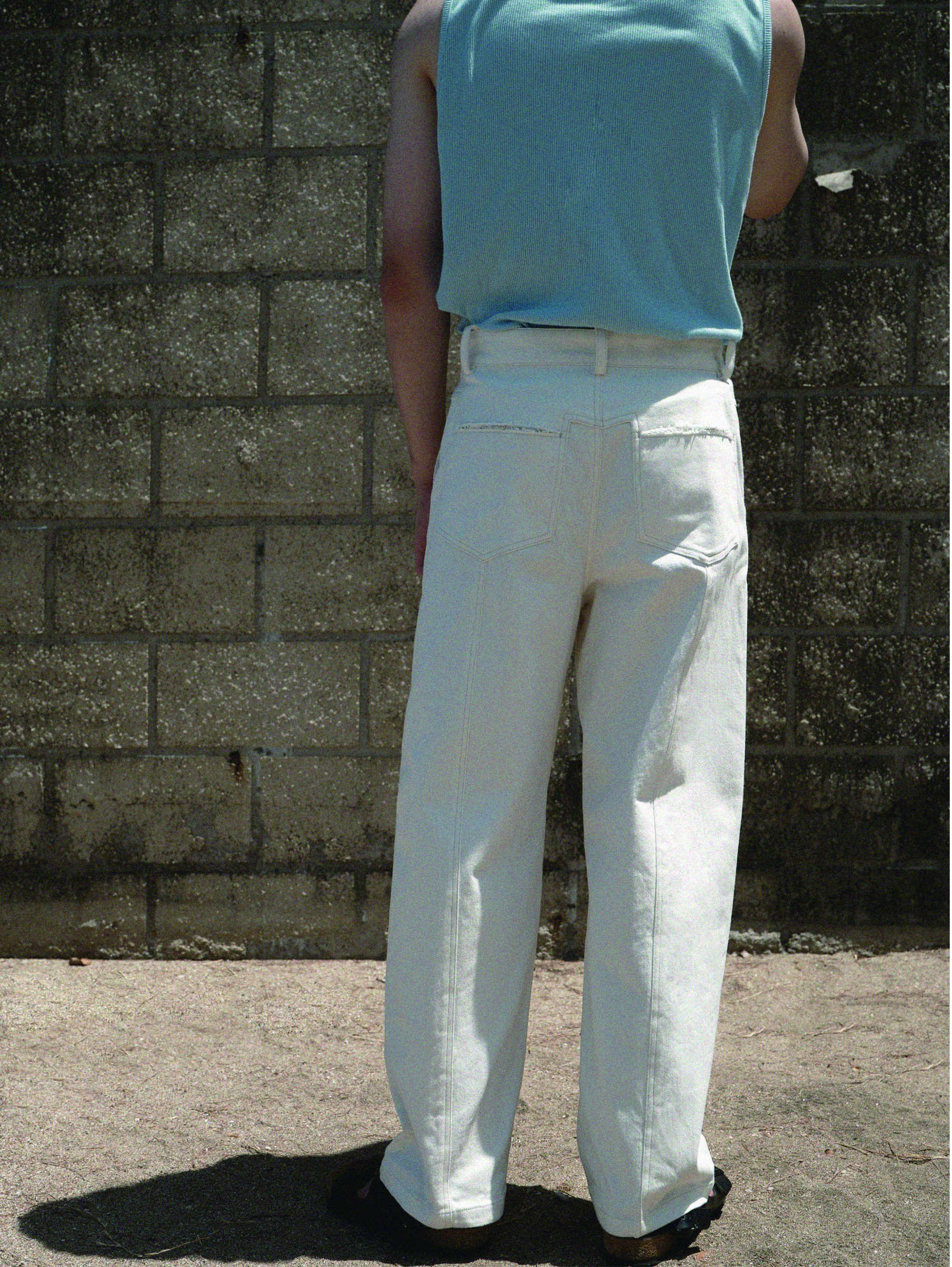Twisted jeans