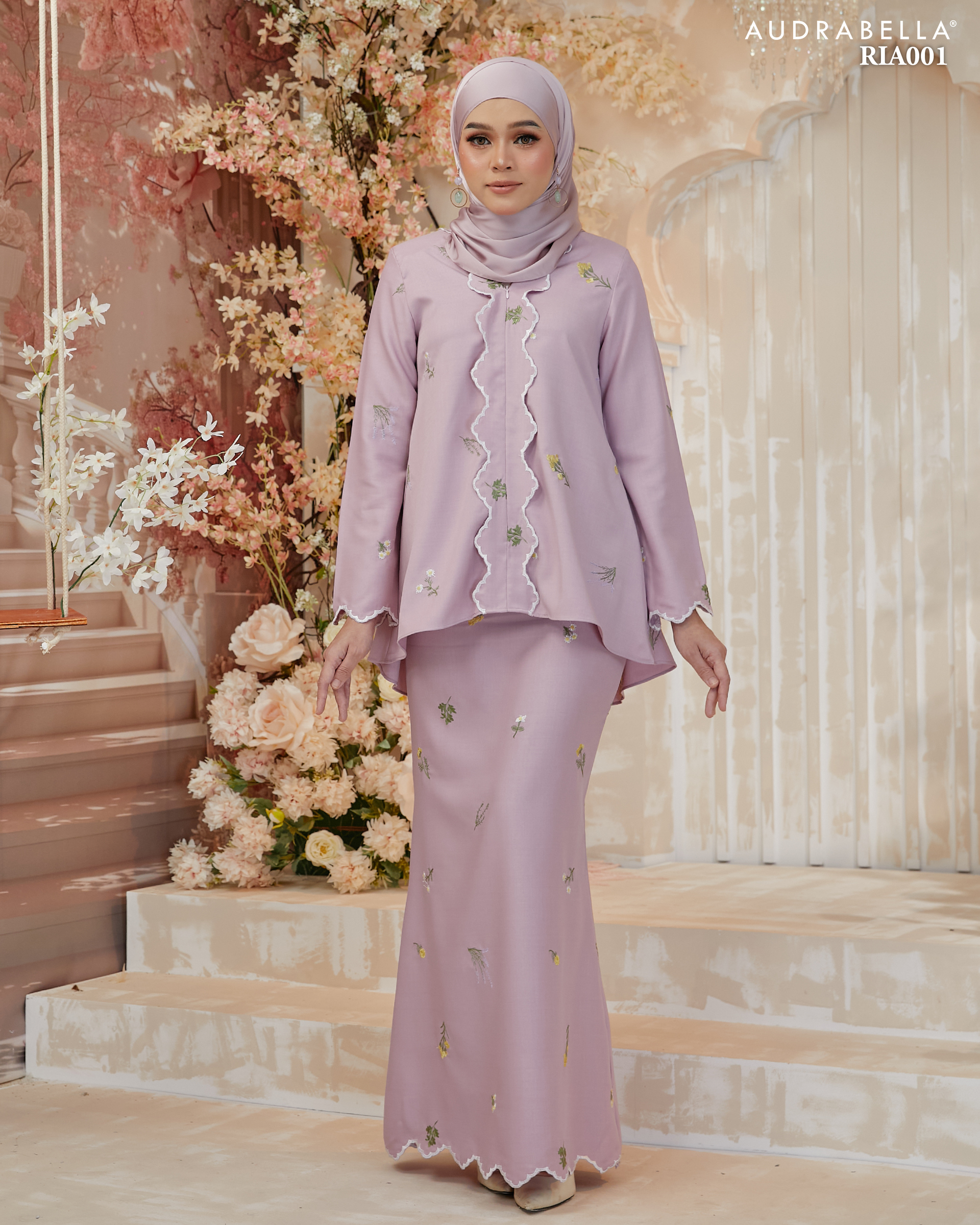 RIA001