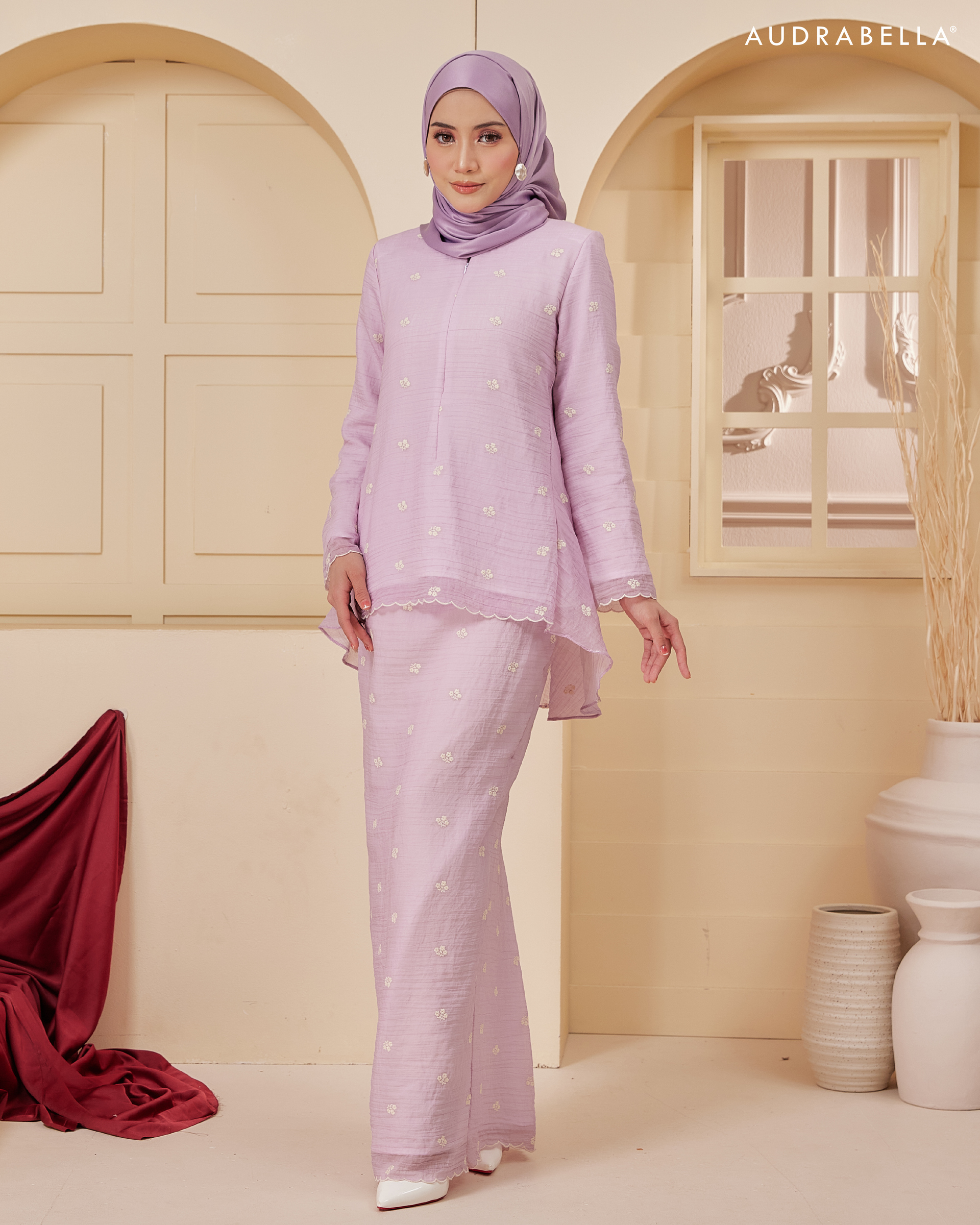K.LEESA ( LES020 )-03
