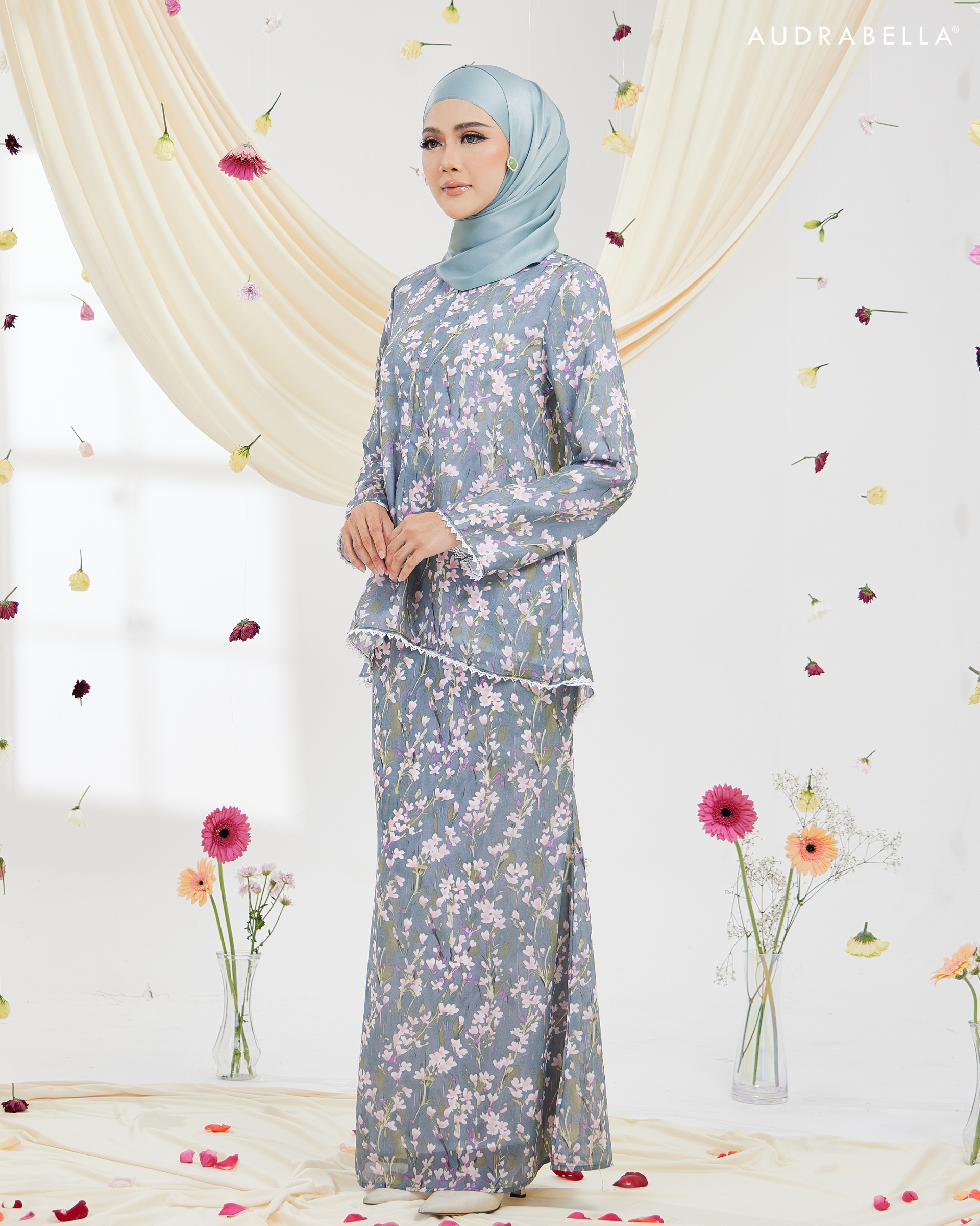 KATALOG LEIA001-02