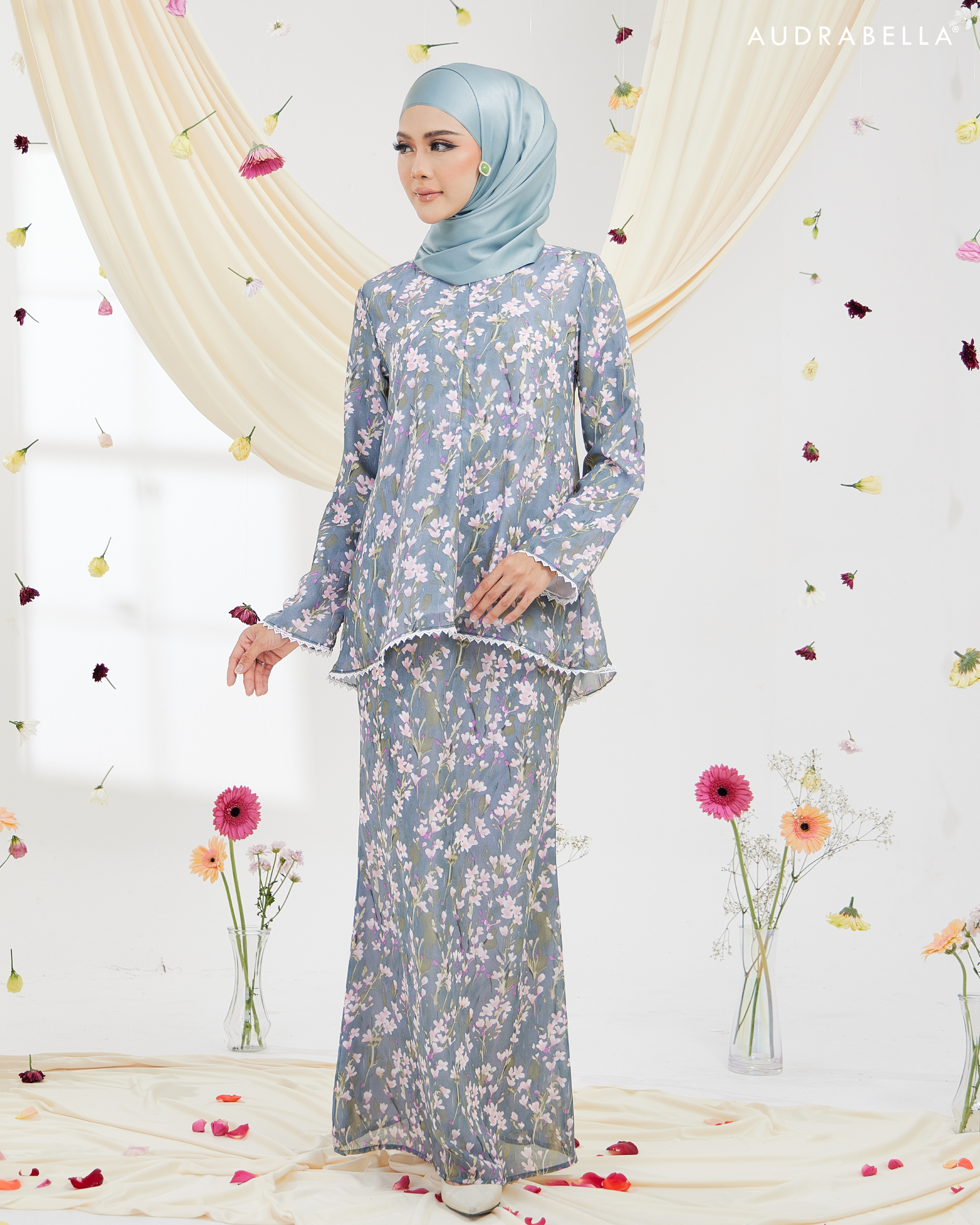 KATALOG LEIA001-03