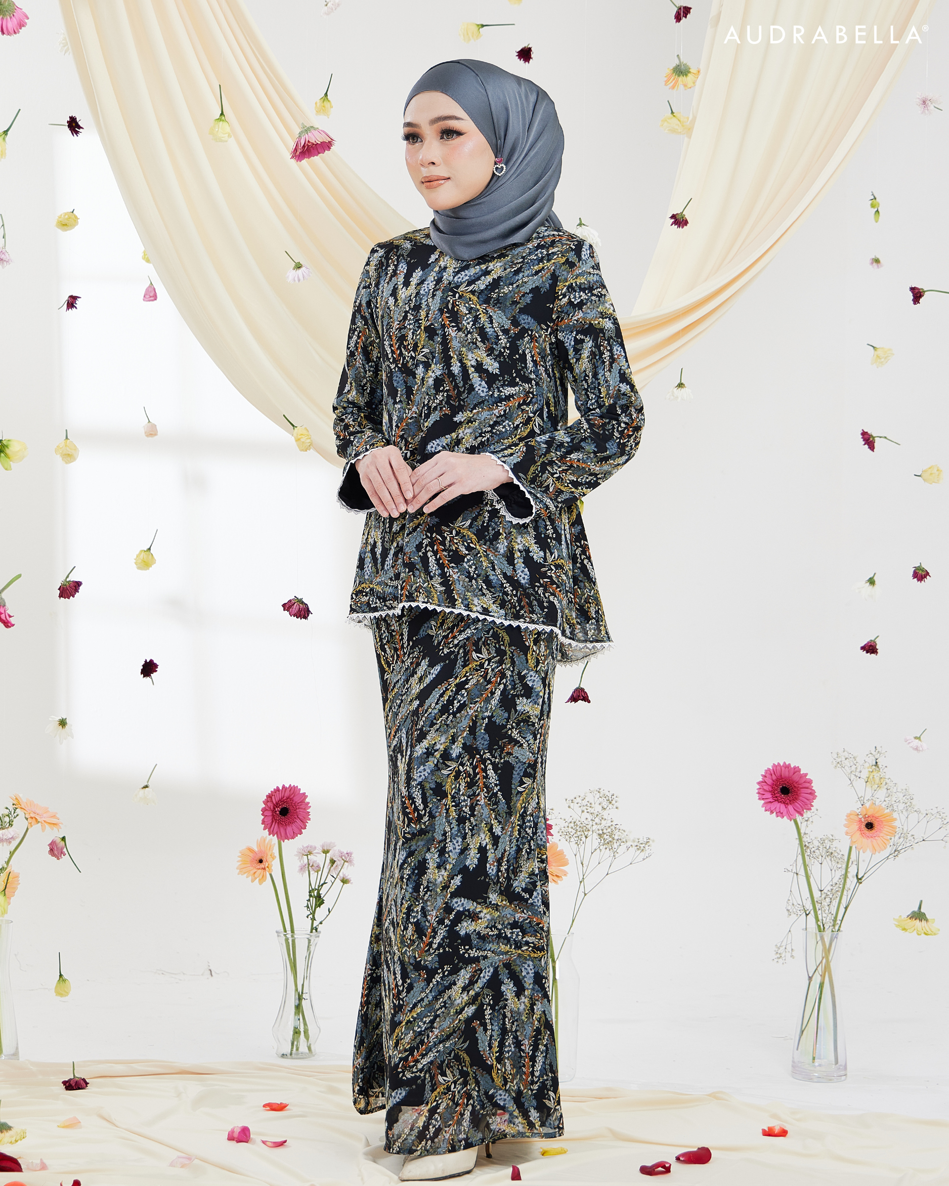 KATALOG LEIA002-03