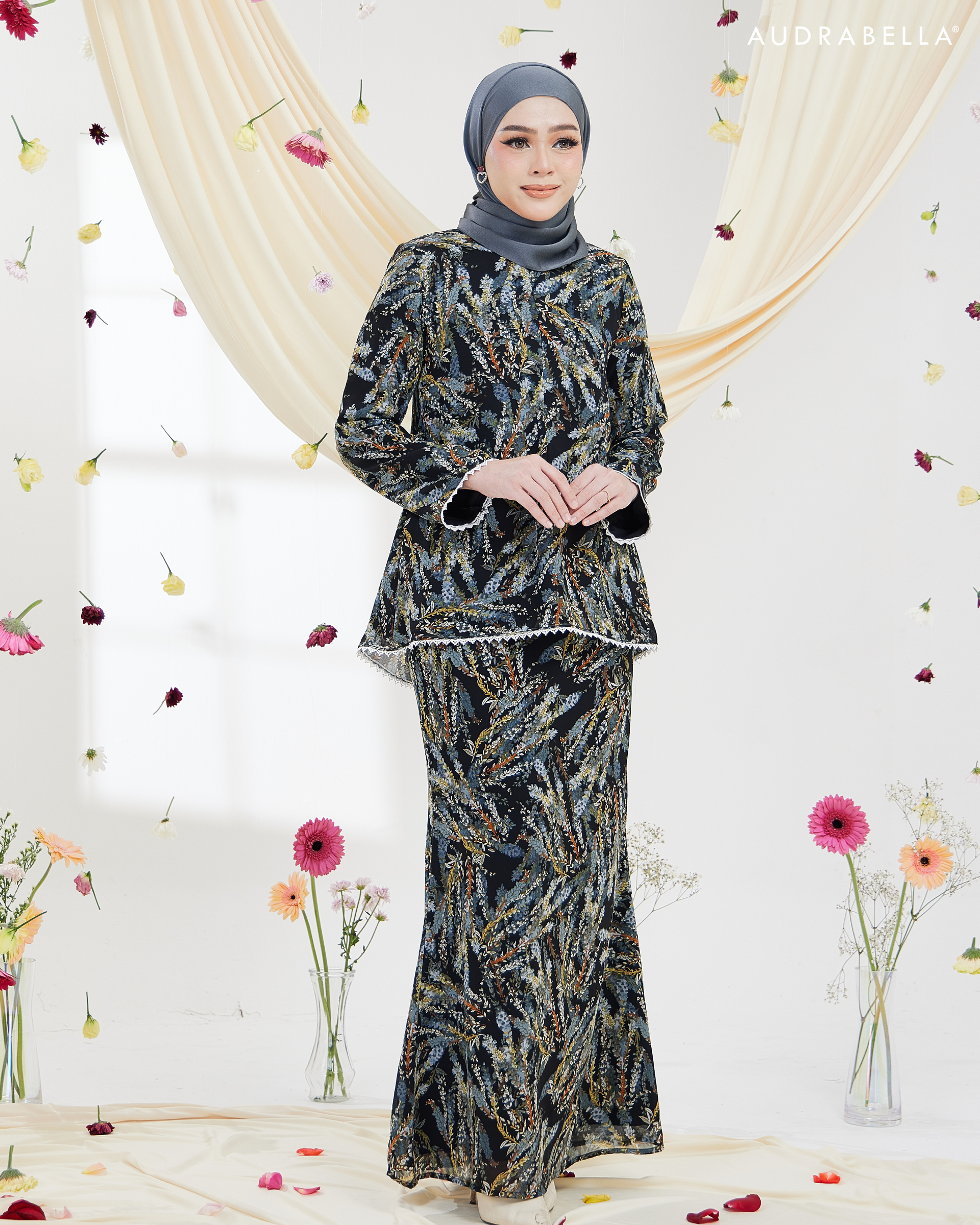 KATALOG LEIA002-02