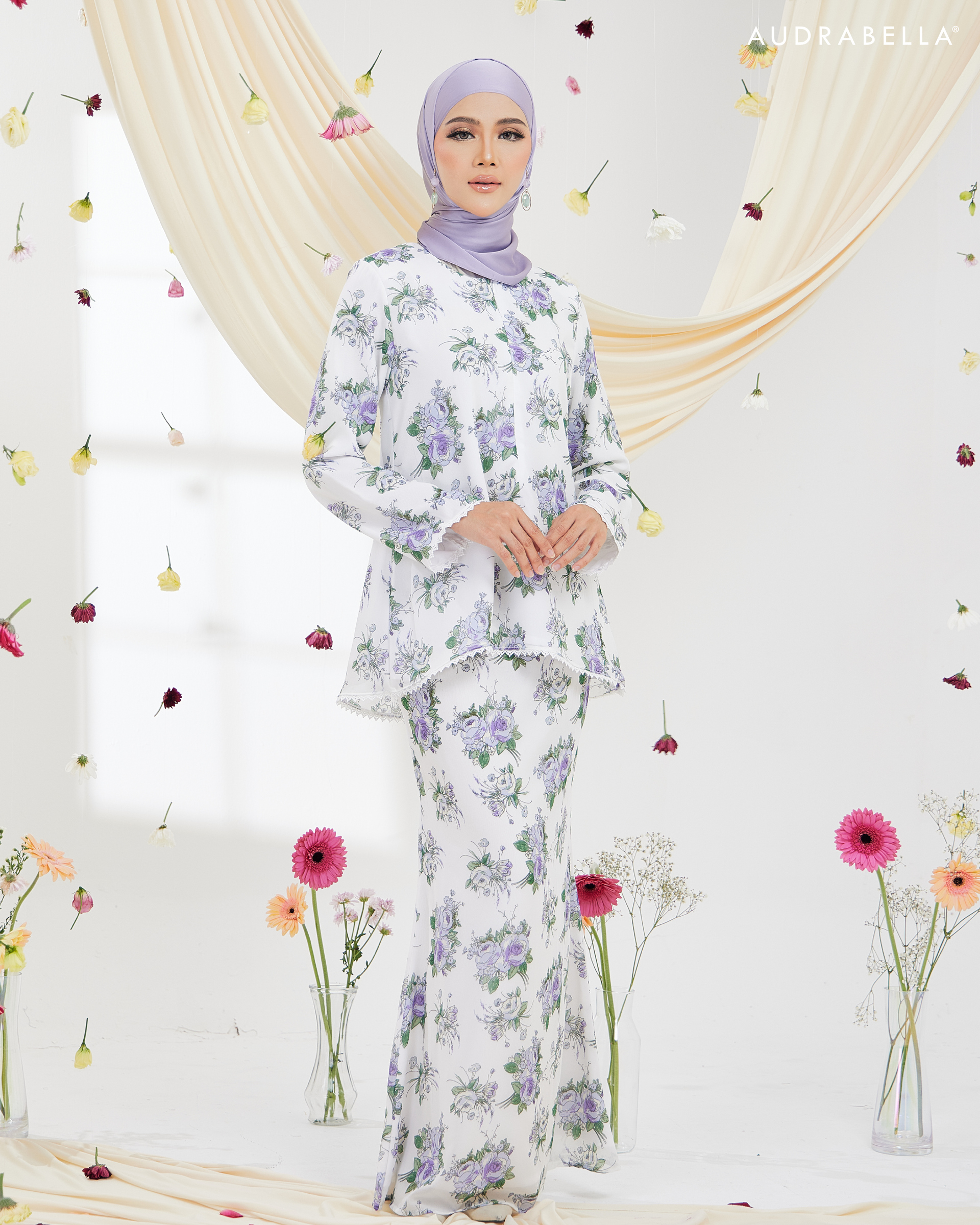 KATALOG LEIA003-03