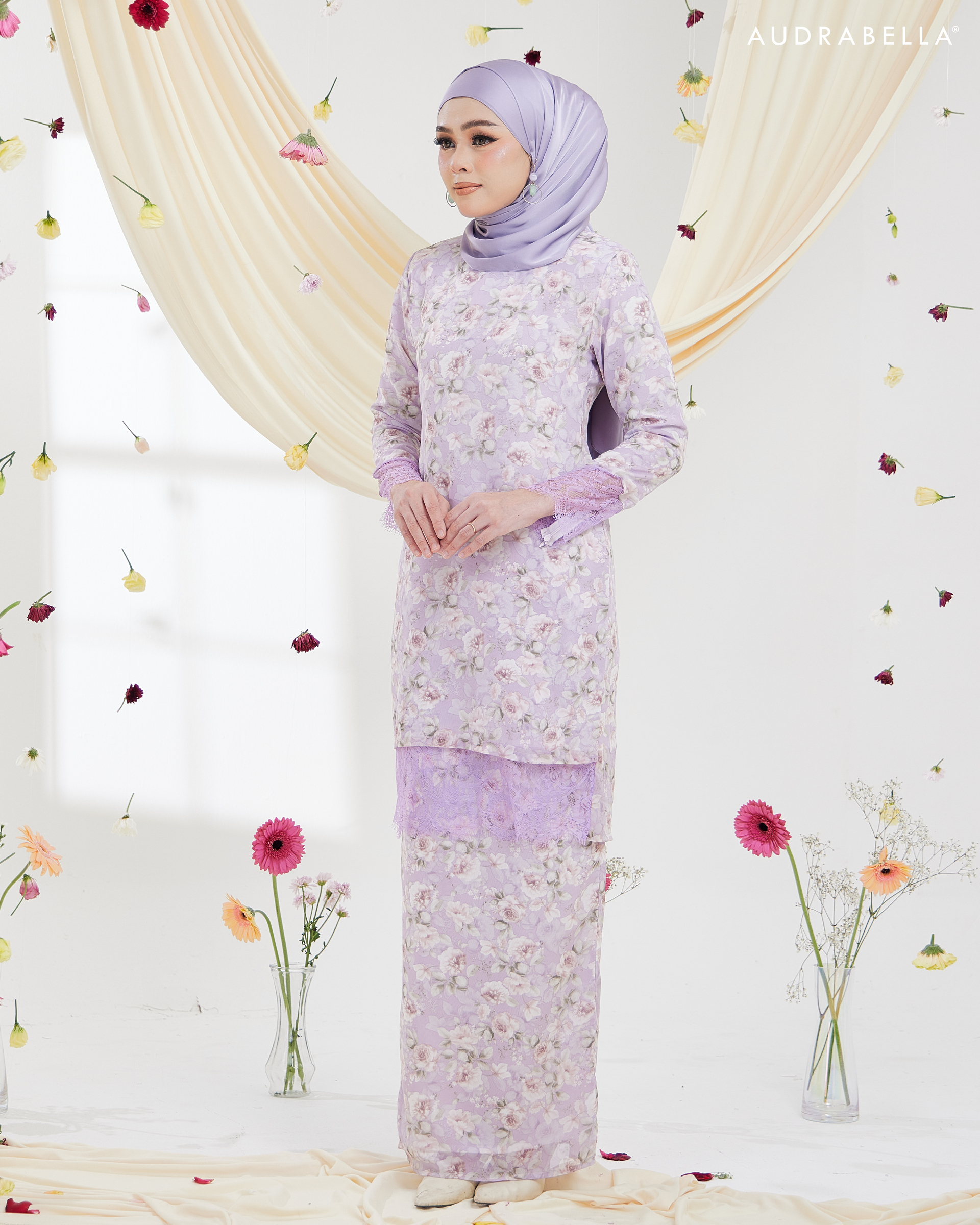 KATALOG LAU004-02