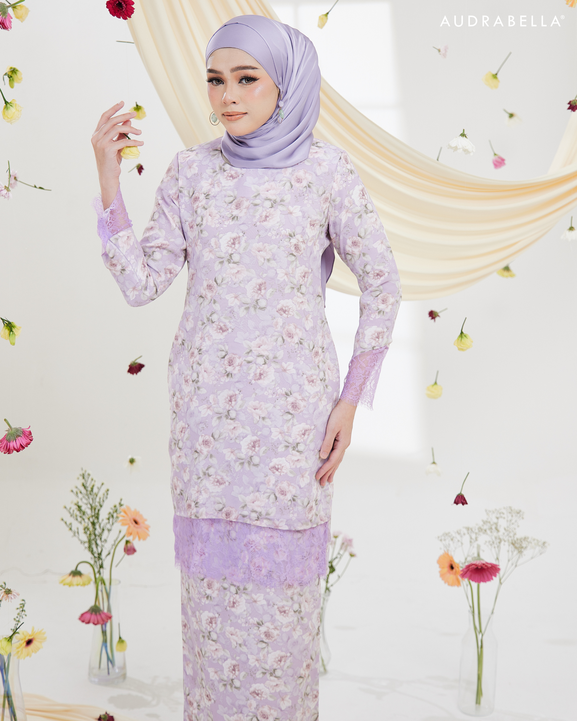 KATALOG LAU004-04