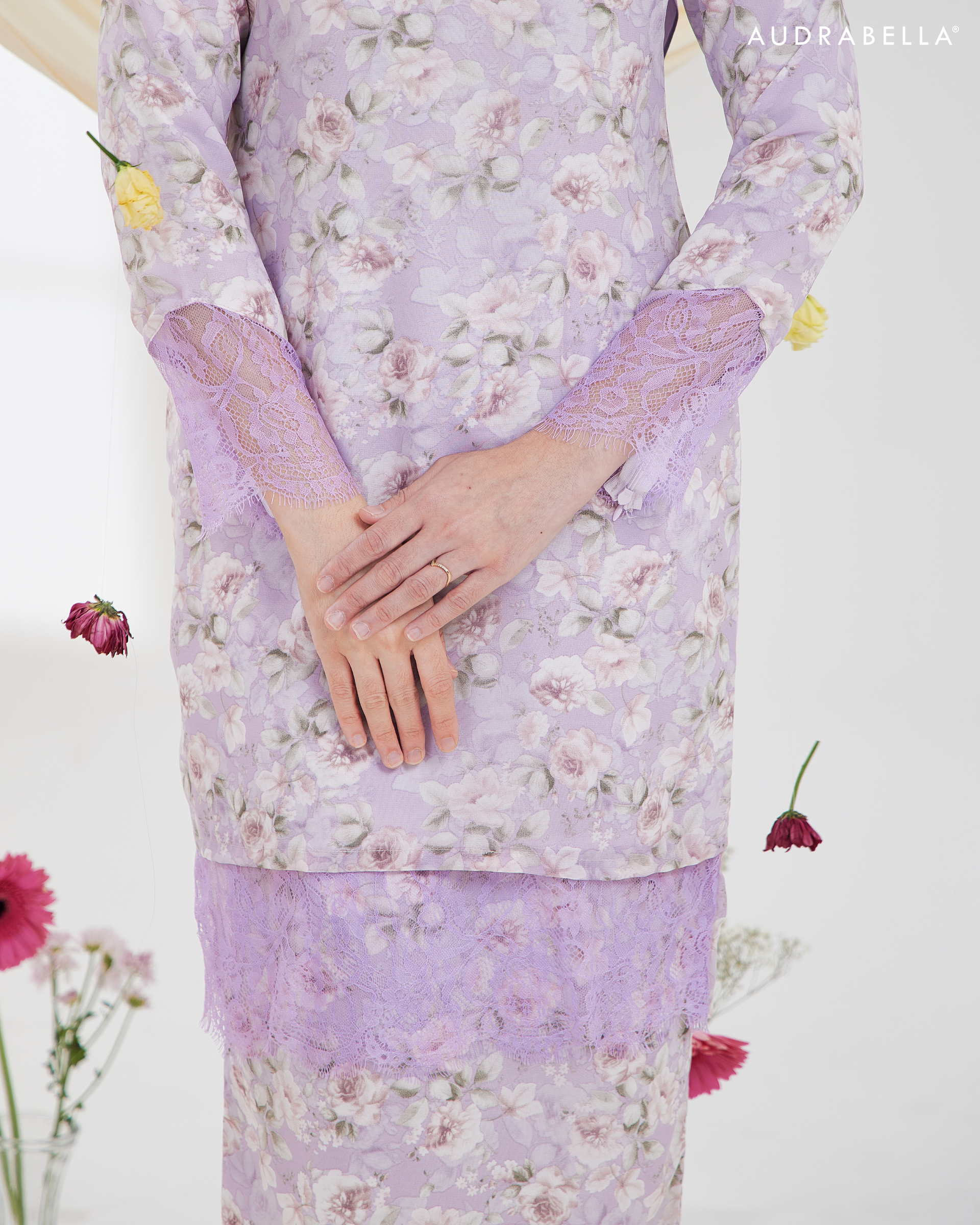 KATALOG LAU004-06