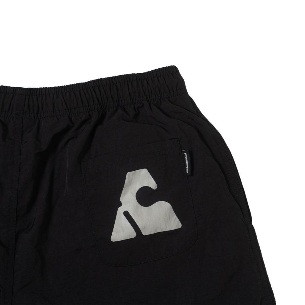 BLACK_2