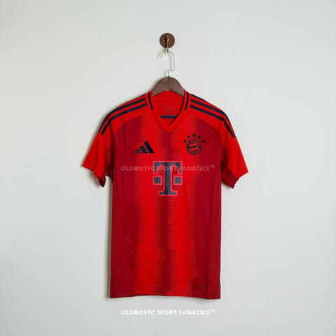 拜仁慕尼黑 24/25 主場球迷版球衣 正面