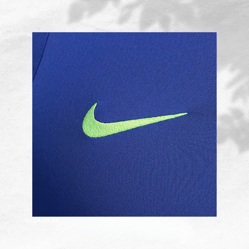 巴塞隆納 Nike 訓練上衣 圖樣細節