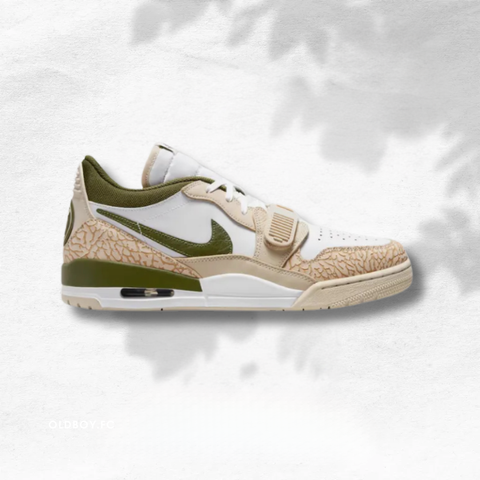 PSG x Air Jordan Legacy 312 聯名鞋款 側面圖