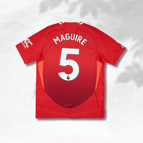 曼聯 24/25 主場球衣 Maguire #5 背面示意圖