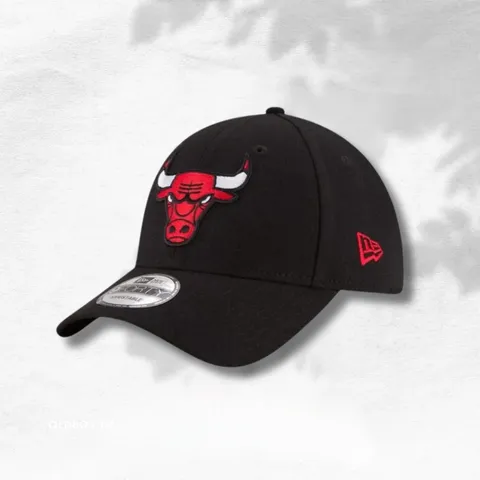 公牛隊 New Era 9FORTY 黑色帽 正面圖