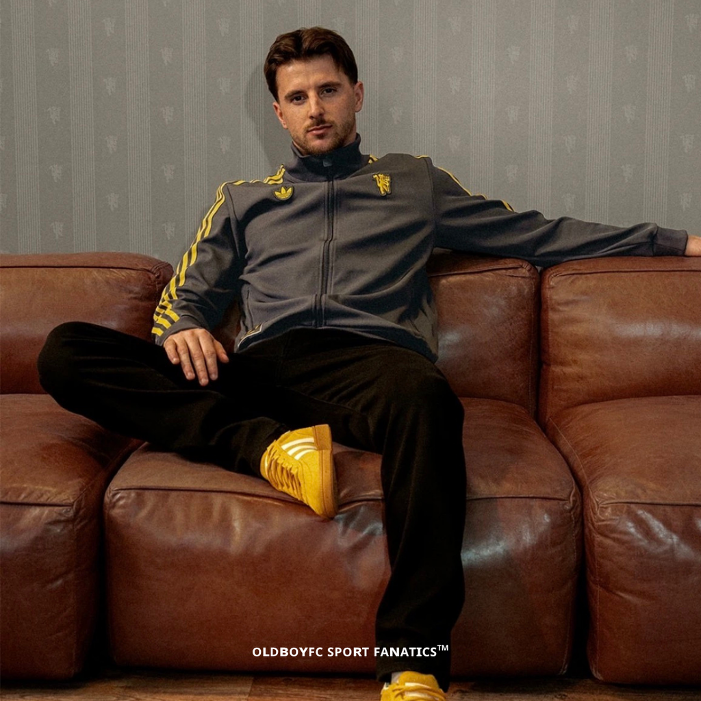 曼聯 TERRACE ICONS 外套 - KC2810