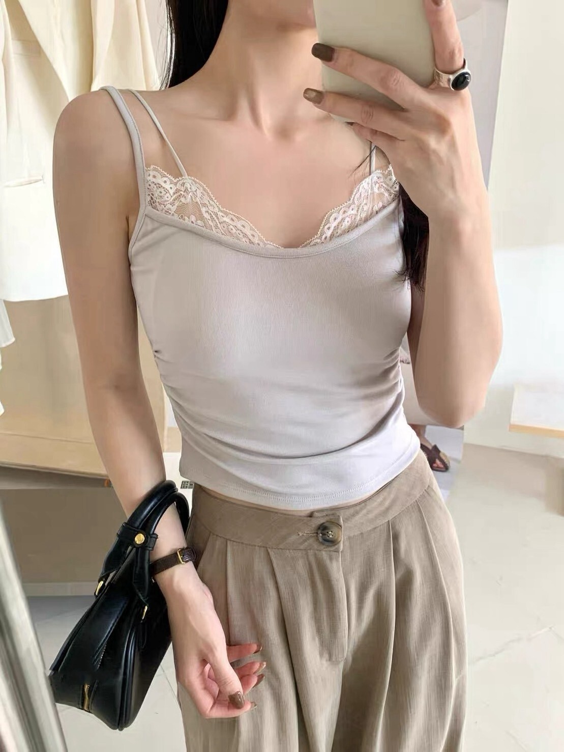 19E30BDB-C0F1-42C1-9EF5-F56A404A659D