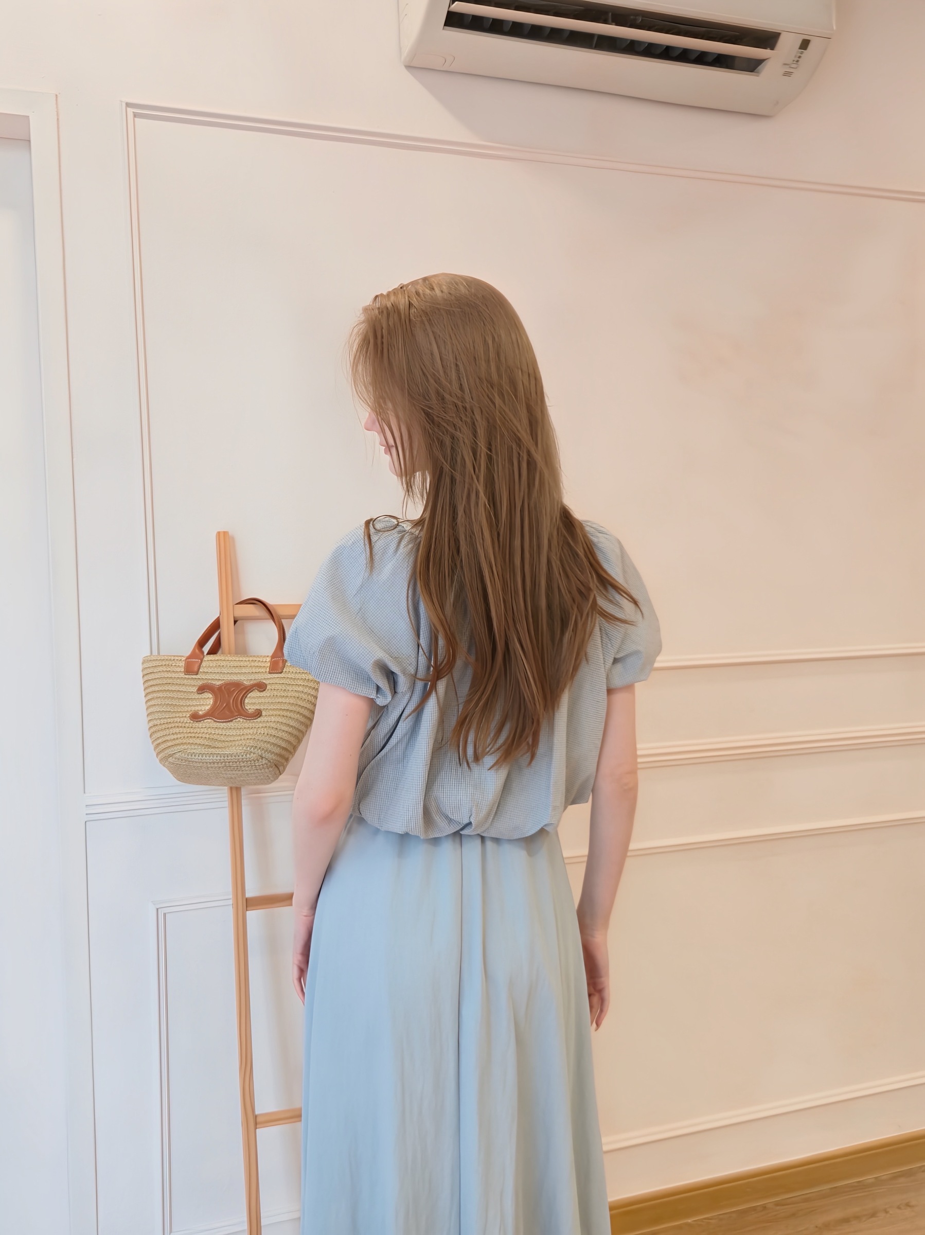 2025-10-10_23-42-43_006